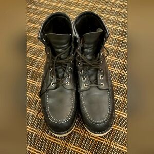 Men's Redwing leather shoes